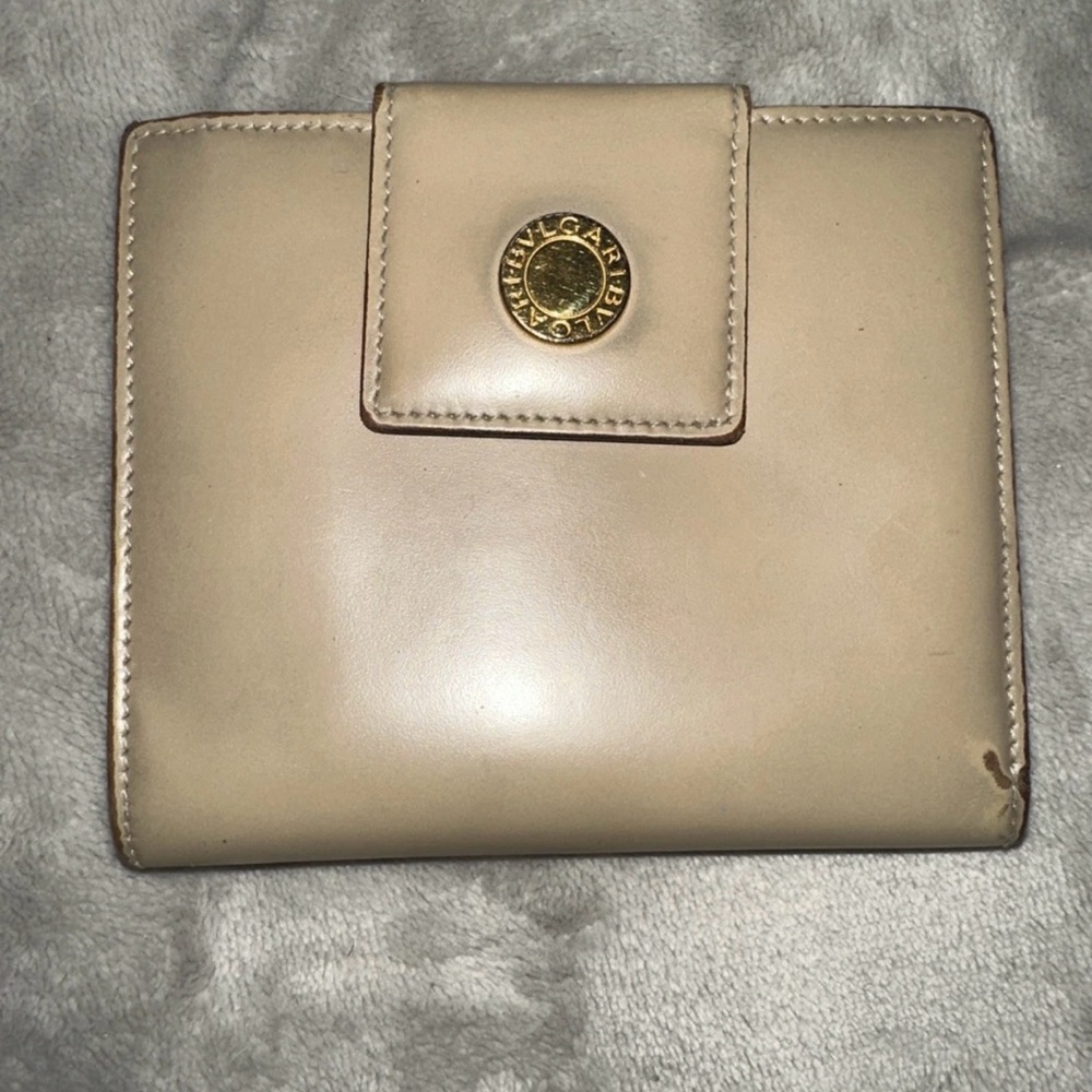 100% Authentic BVLGARI W Hook Light Tan Wallet